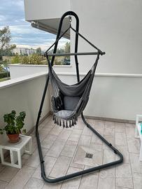 Poltrona a dondolo sospesa da esterno