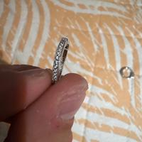 Orecchini a cerchio brillantinati