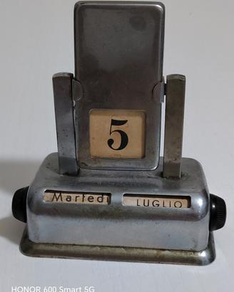 Calendario Perpetuo metallo vintage