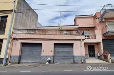 Casa singola con terreno a Nunziata di Mascali