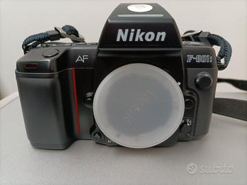 Fotocamera analogica NIKON AF 801 S solo corpo