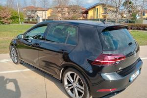 Golf tdi 2.0 150  cv R line