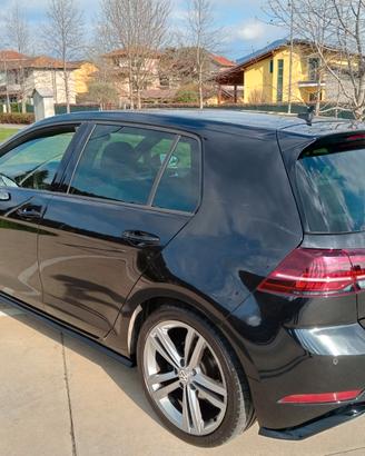 Golf tdi 2.0 150  cv R line