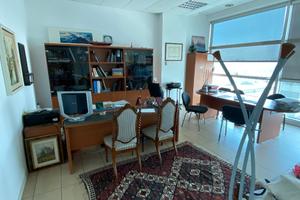 Luminosissimo ufficio vega