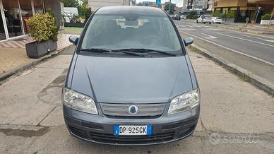 Fiat Idea 1.3 Multijet 16V 70 CV BlackEnergy