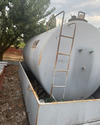 Cisterna / recupero liquidi nata per gasolio