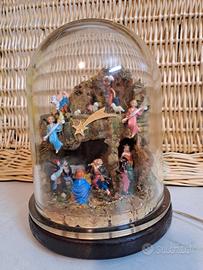 Presepe artigianale in campana di vetro