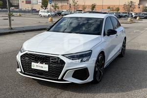 AUDI A3 SPB 40 TDI quattro S tronic Identity Black