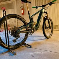 Santa Cruz e-MTB allestimento Top bullit cc