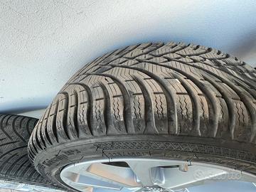 Cerchi originali Audi A3 con gomme invernali 