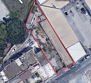 Capannone artigianale da ristrutturare con piazzal