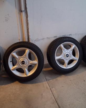 Cerchi  in lega ,gomme mini cooper 195.55. R16 H8
