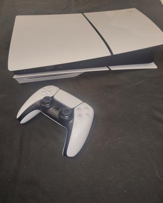 Playstation 5 PS5 slim disco 1 TB + 2 joystick 