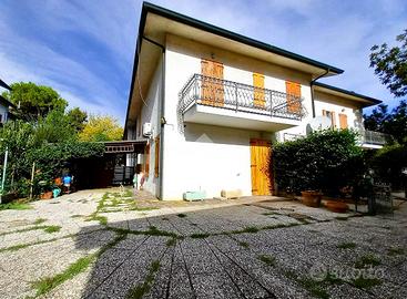 VILLA A SCHIERA A BAGNACAVALLO