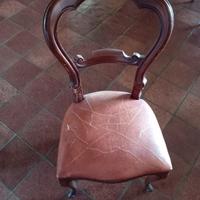 Sedie in noce vintage. 