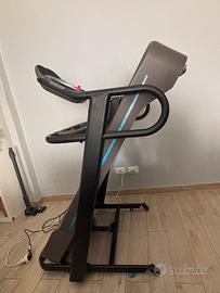 Tapis roulant usato pochissimo, tenuto in casa