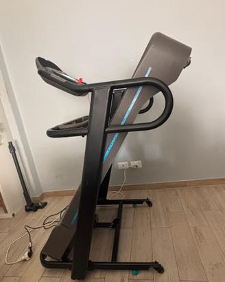 Tapis roulant usato pochissimo, tenuto in casa