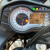 Suzuki V Steom 650