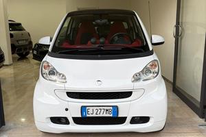 Smart ForTwo 1000 52 kW MHD coupé pure