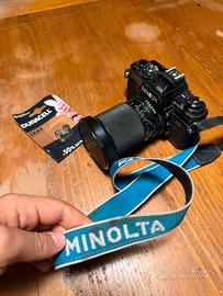 Minolta x700 fotocamera con obiettivo