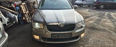 SKODA SUPERB 2013 C/SIGLA  CFGB