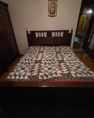 Camera da letto in legno completa