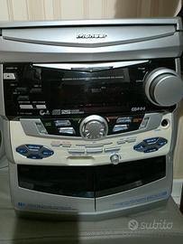 Stereo Hi-Fi C D e cassette