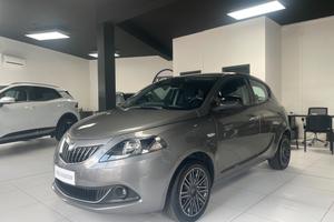 Lancia Ypsilon 1.0 FireFly 5 porte S&S Hybrid Gold