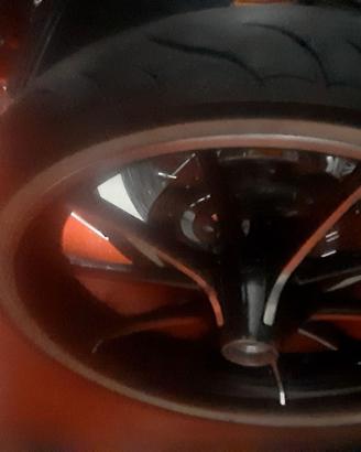 Cerchio originale harley 21x3.5 gomma fascia bia