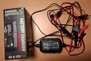 Caricabatteria per moto NOCO GENIUS 5