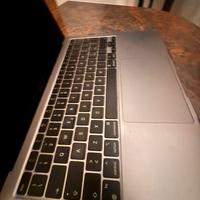 MacBook