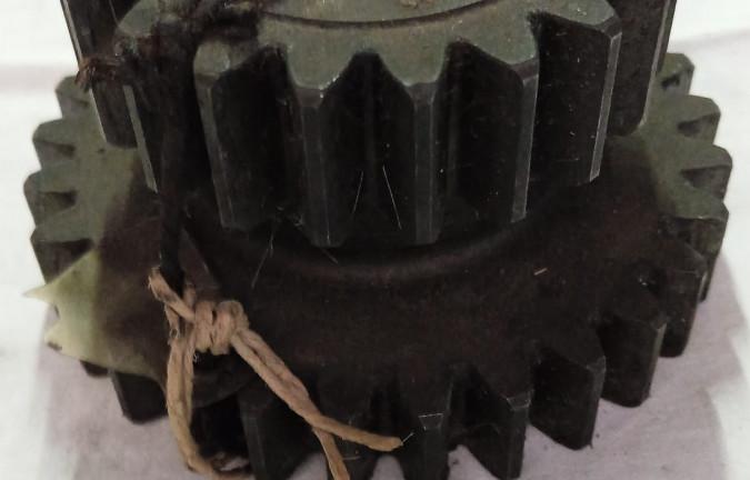 INGRANAGGIO DI COPPIA CAMBIO FIAT 605c,555c-568427
