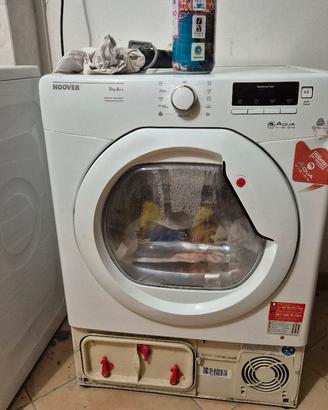 lavatrice whirpool 9kg + ascigatrice hoover 8 kg