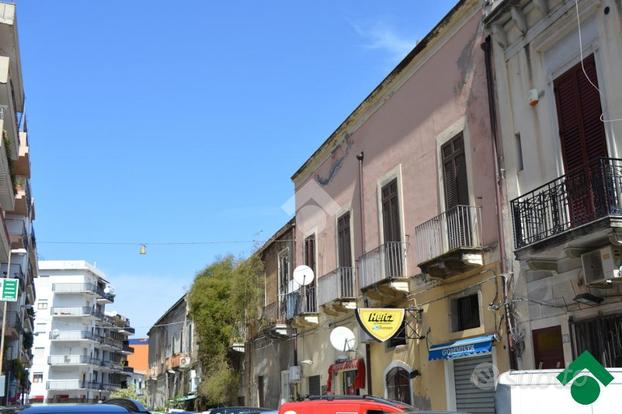 MAGAZZINO A MILAZZO