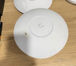 Access Point Ubiquity HD AC UAP