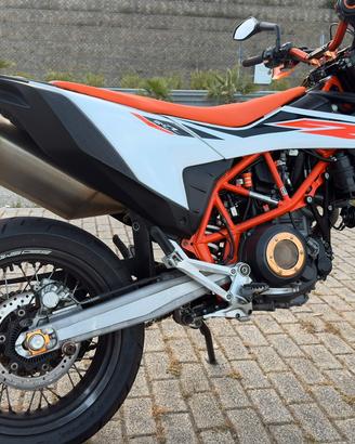 Ktm  690 smc r
