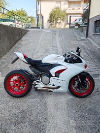 Ducati Panigale V2 