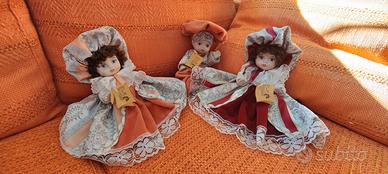3 bambole da collezione in capodimonte