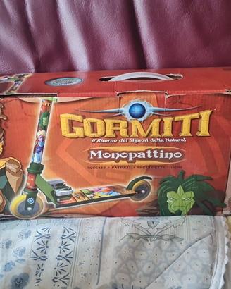 Gormiti monopattino Giochi Preziosi 