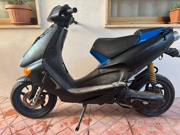 Aprilia SR 50 - 2011