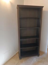 libreria di legno (ikea anni 2000)