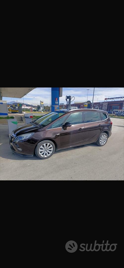 Opel Zafira 2013 photo 4