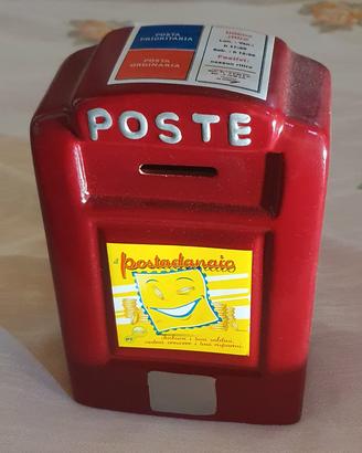 salvadanaio in monete delle poste italiane antico.