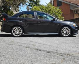 MITSUBISHI Lancer Evolution - 2016