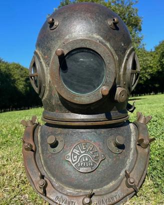 materiale vintage  da palombaro e sommozzatore