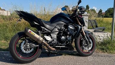 Kawasaki 750r