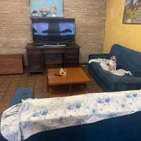 Mobili soggiorno camera e cucina