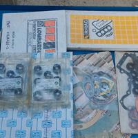 Lotto ricambi auto d'epoca