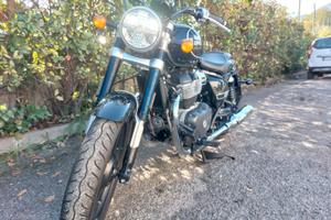 Royal Enfield Super Meteor - 2023