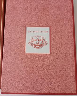 IL LIBRO DEI FRANCOBOLLI
